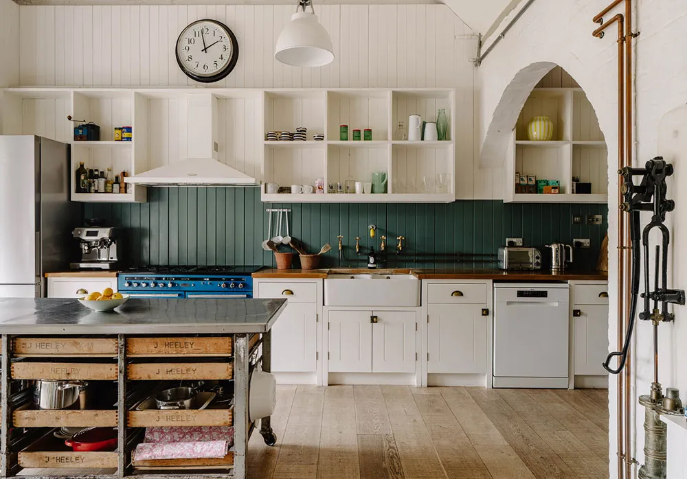 Charm of a Historic Georgian Mansion in Hampshire - Gallery image 5