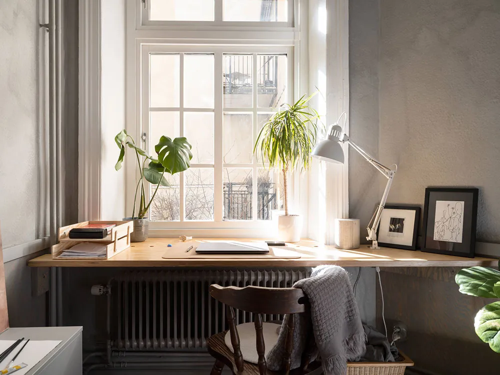 Murs peints à la main et cuisine blanche-verte inhabituelle : appartement à Göteborg (75 m²) - Gallery image 11