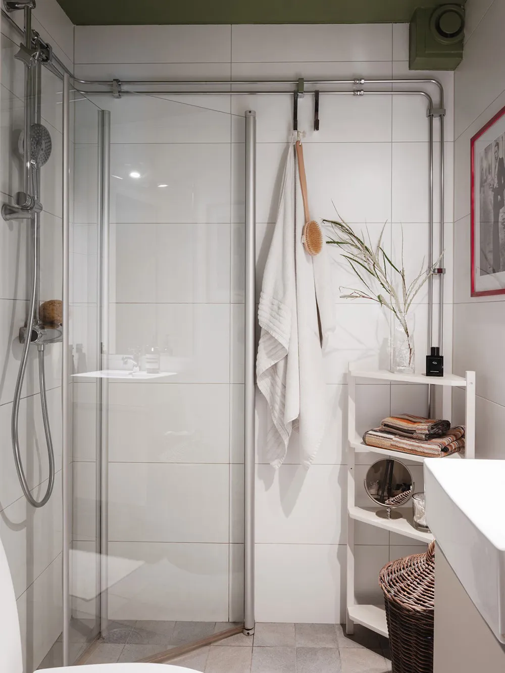 Pequeña casa escandinava con su propio trozo de naturaleza (53 m²) - Gallery image 26