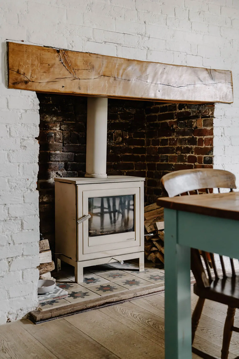 Charm of a Historic Georgian Mansion in Hampshire - Gallery image 9