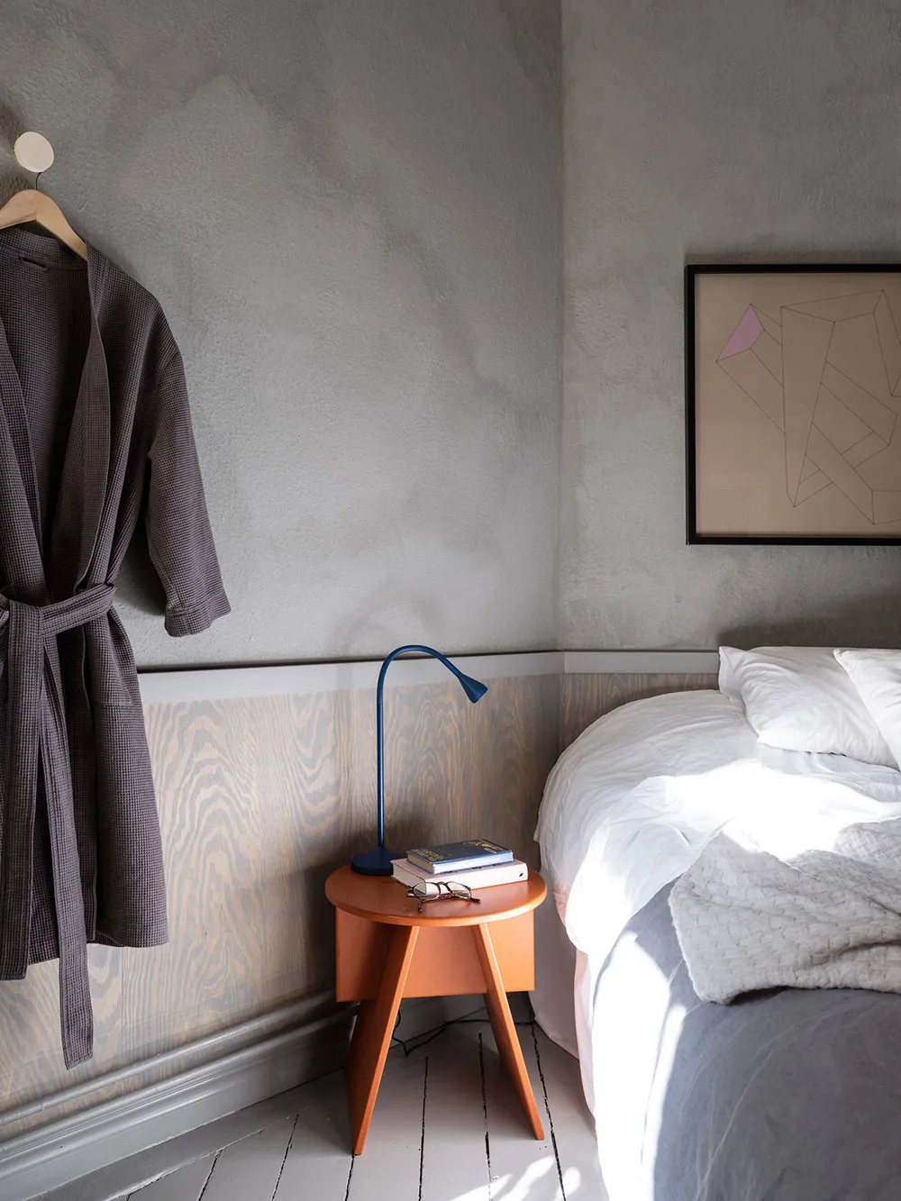 Murs peints à la main et cuisine blanche-verte inhabituelle : appartement à Göteborg (75 m²) - Gallery image 8