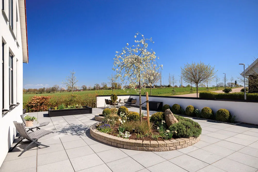 Spacious Interiors of a Modern Swedish Cottage - Gallery image 34