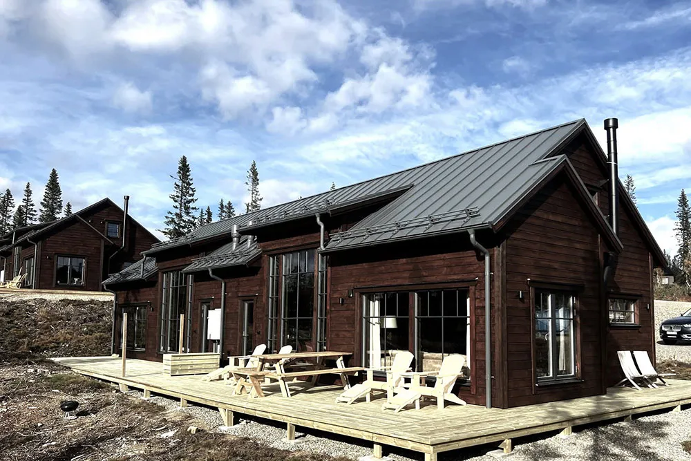 Bois, cuir, fourrure : un chalet alpin confortable dans les montagnes - Gallery image 32