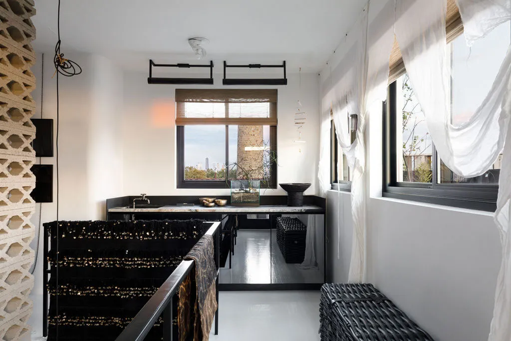 Unusual Bohemian Loft Design by Aimee Wertepny in Chicago - Gallery image 13