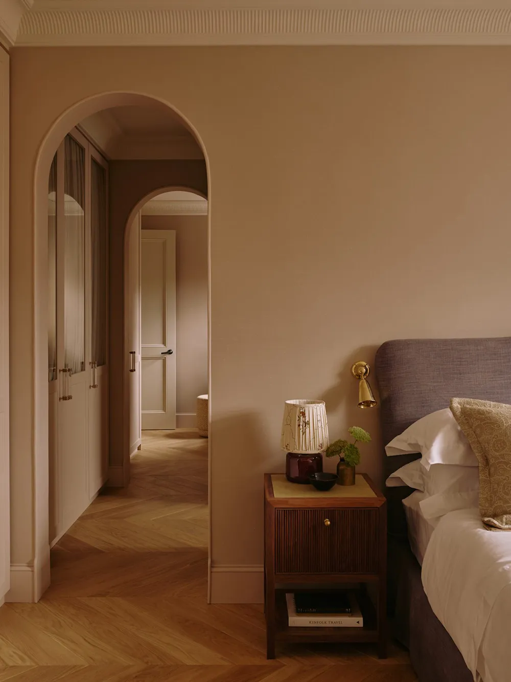 Elegant and Cozy Timeless Design in a Victorian House in London - Gallery image 13