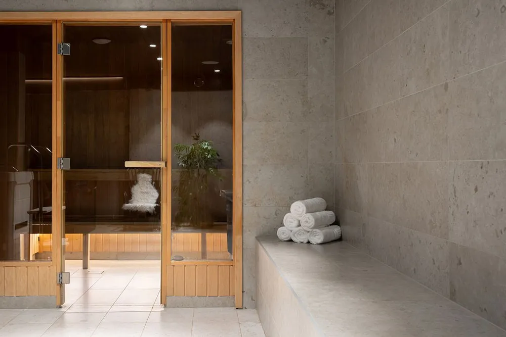 Zweiter Licht und pastellfarbene Töne: Loft in einem historischen Gebäude in Stockholm - Gallery image 17