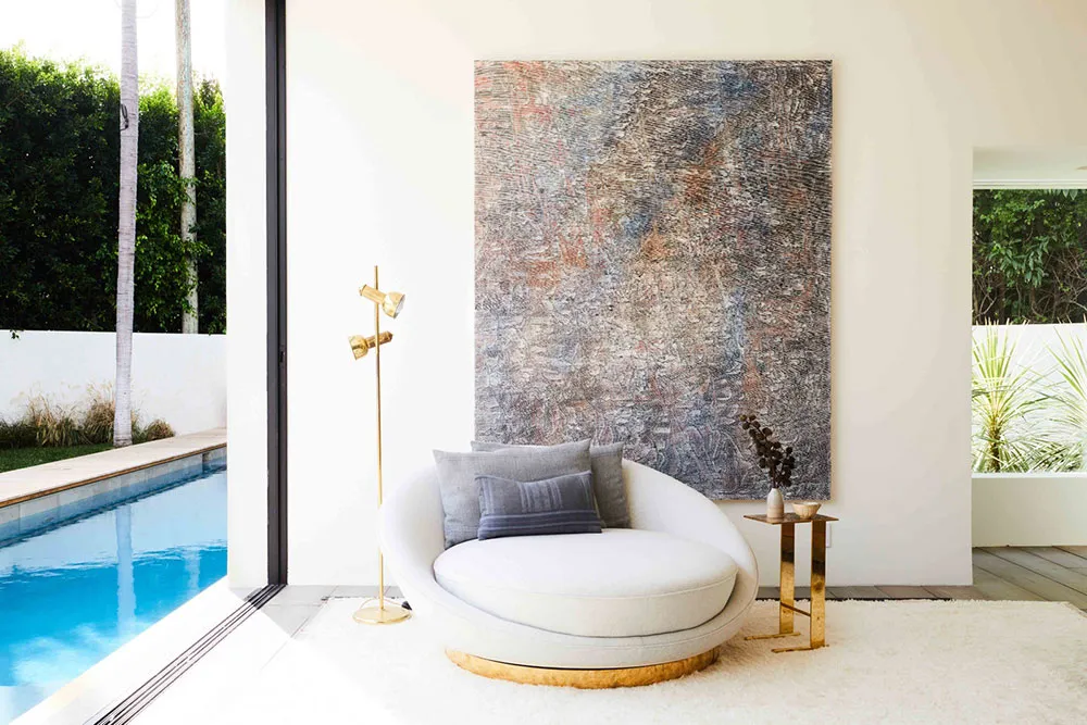 कैलिफोर्निया में स्थित एक मैक्सिकन विला का चमकदार एवं आधुनिक रूप से पुनर्निर्माण - Gallery image 3