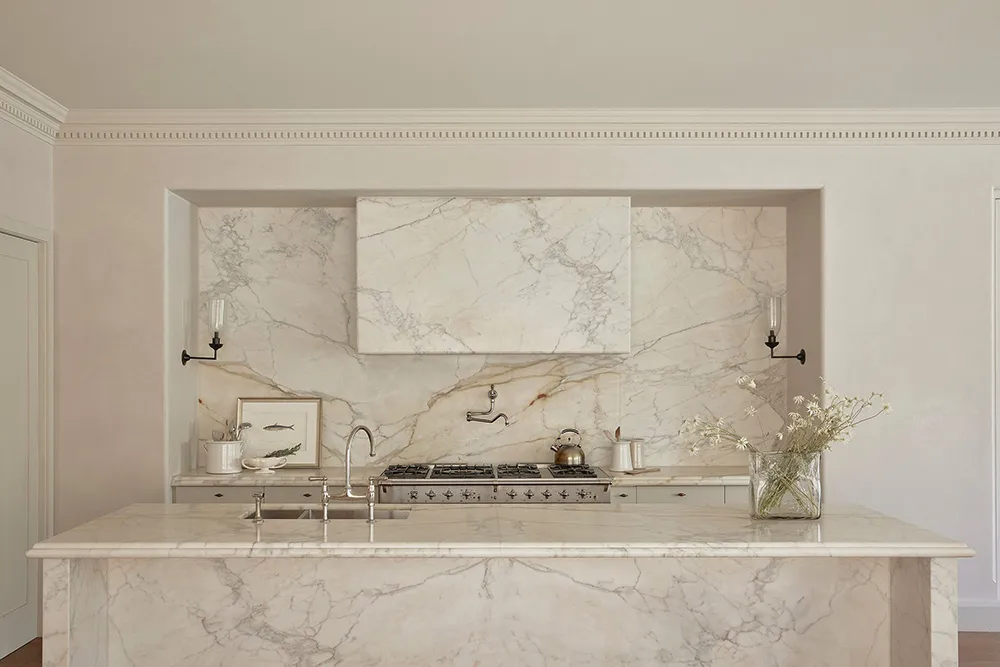 Diseño de estilo suave y minimalista en una casa pequeña en Melbourne - Gallery image 9