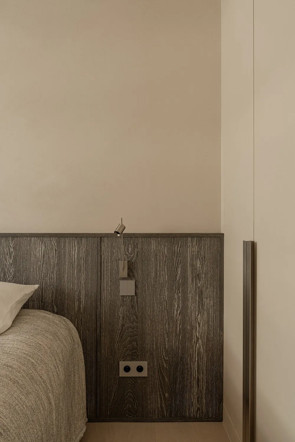 Minimailsm paisible sur la côte de la mer du Nord - Gallery image 17