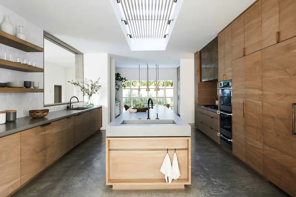 कैलिफोर्निया में स्थित एक मैक्सिकन विला का चमकदार एवं आधुनिक रूप से पुनर्निर्माण - Gallery image 11