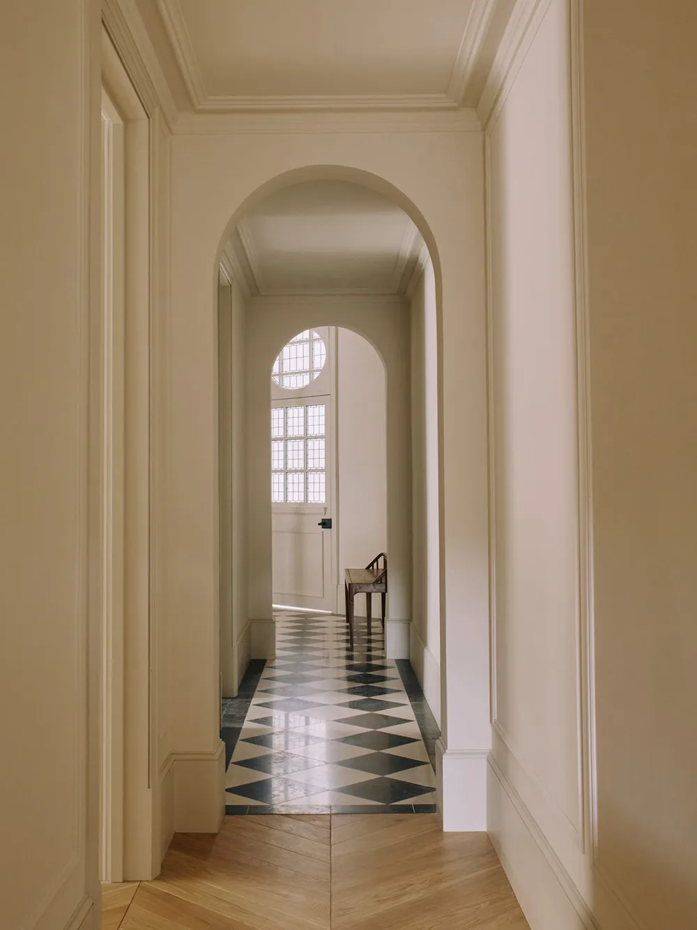 Elegant and Cozy Timeless Design in a Victorian House in London - Gallery image 11