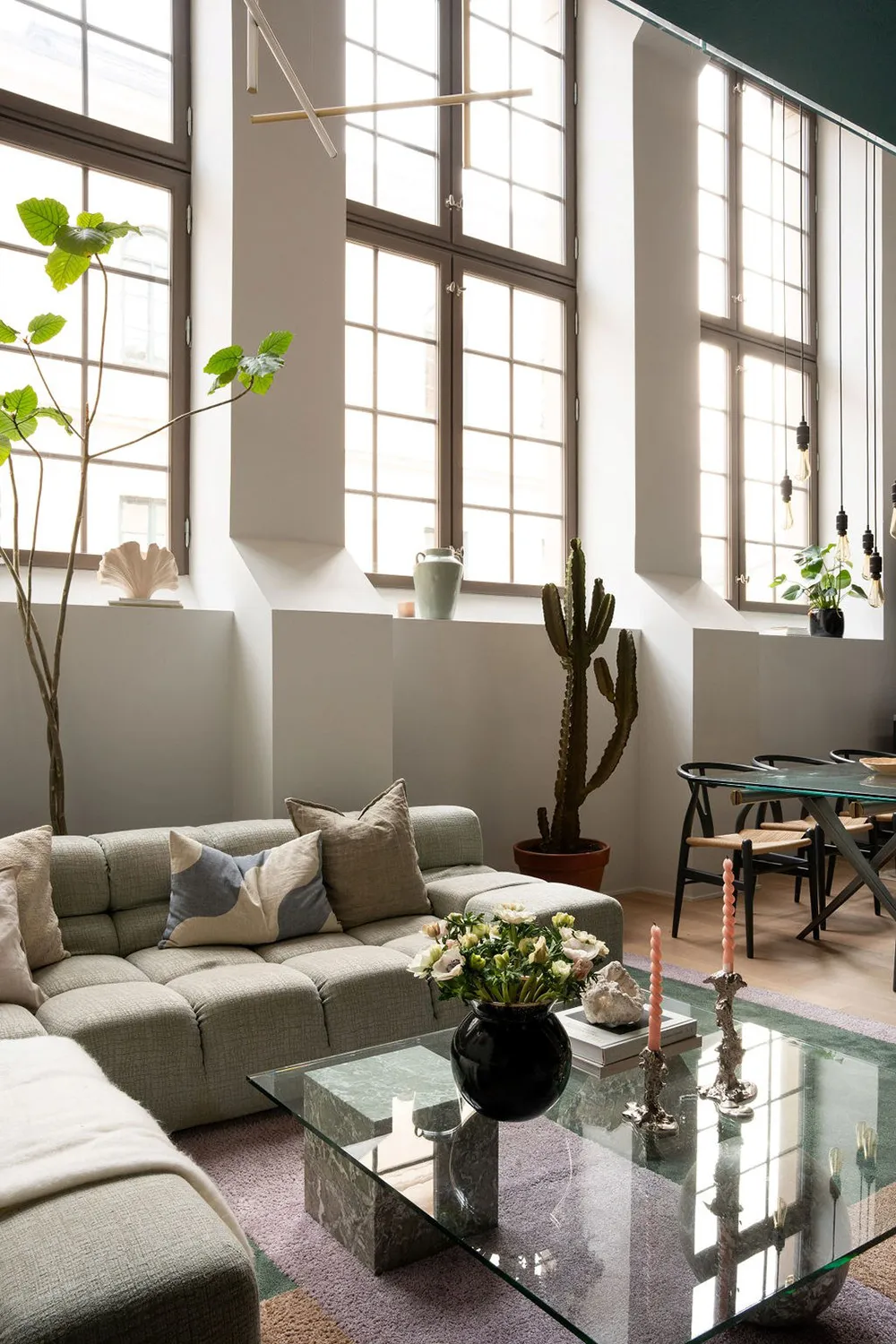 Zweiter Licht und pastellfarbene Töne: Loft in einem historischen Gebäude in Stockholm - Gallery image 5