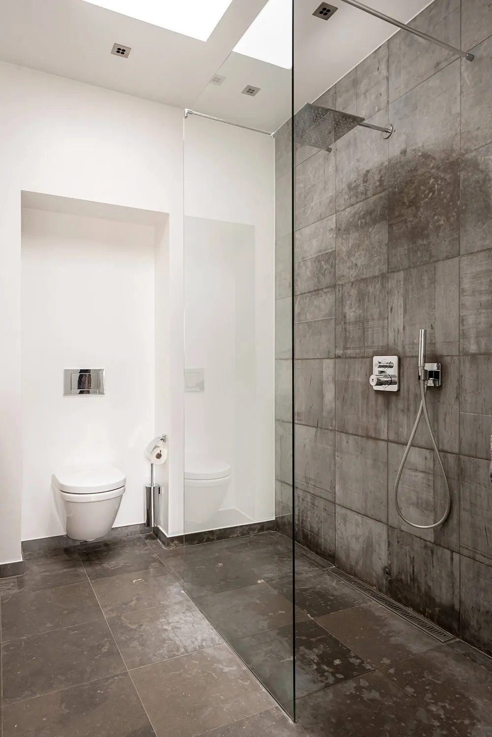 स्टॉकहोम में सुंदर अपार्टमेंट, जिसमें घुमावदार सीढ़ियाँ हैं। - Gallery image 21