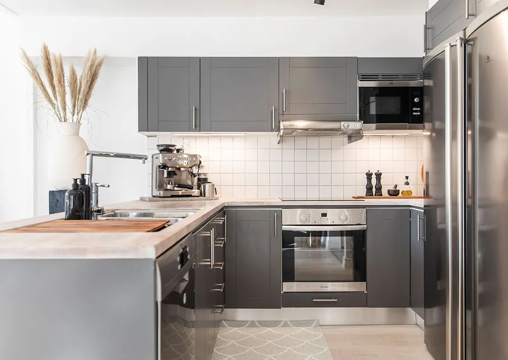 Светлый лофт в Хелсингборге с великолепным арочным окном - Gallery image 6