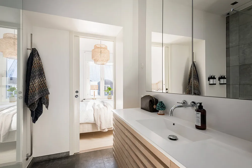 स्टॉकहोम में सुंदर अपार्टमेंट, जिसमें घुमावदार सीढ़ियाँ हैं। - Gallery image 19