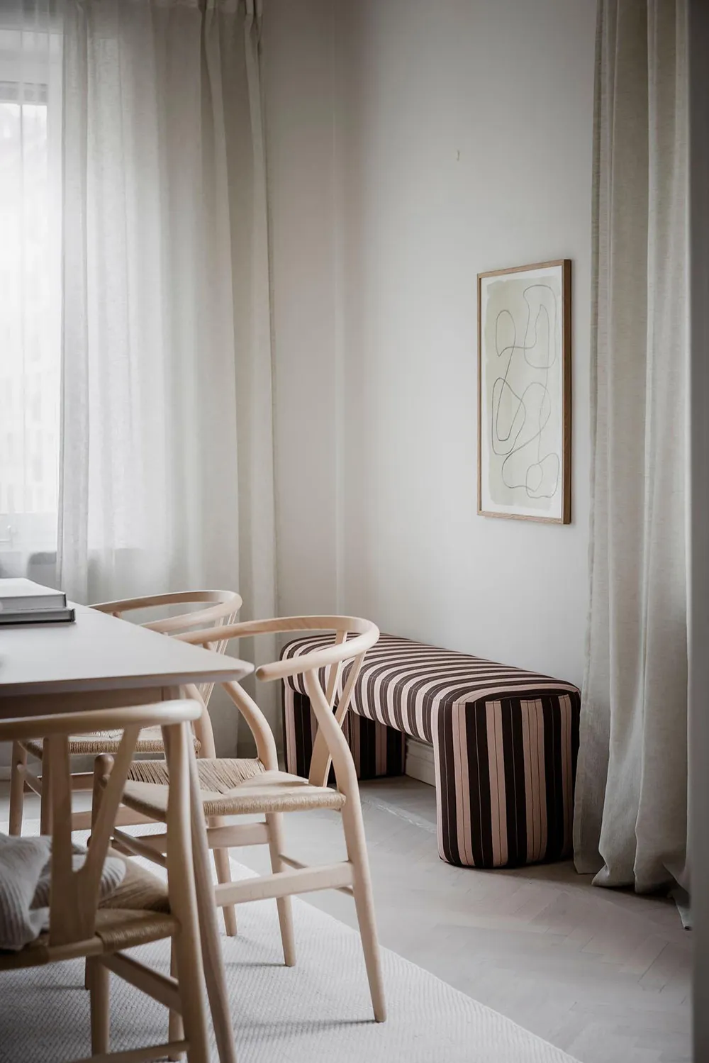 Cozy Warm Details in a Bright Scandinavian Interior (87 sq. m) - 21