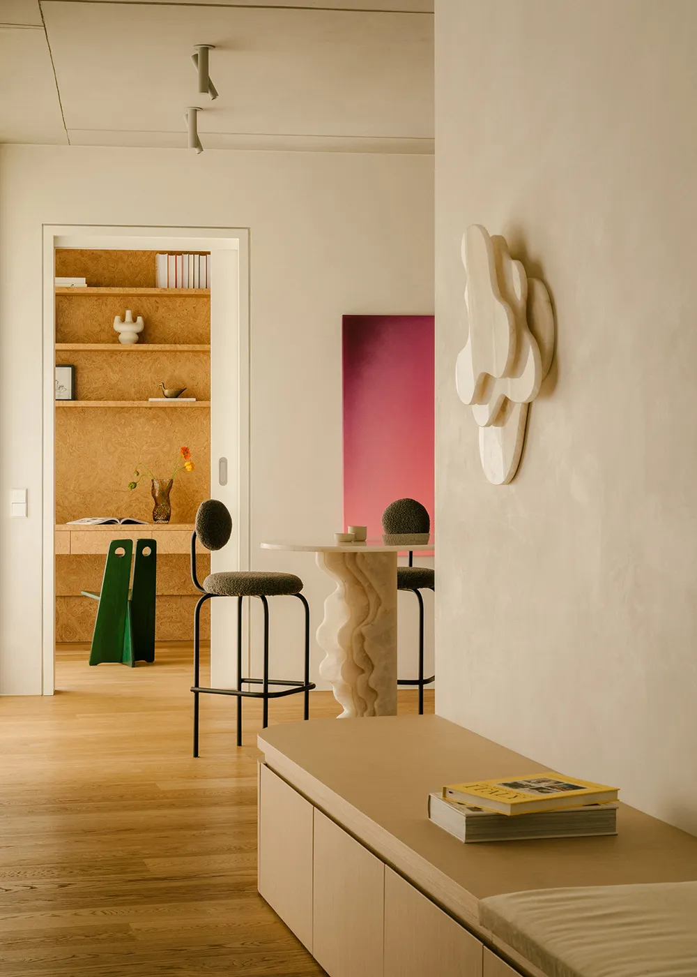 Arte contemporáneo y muebles de diseño: apartamento en Berlín - Gallery image 7