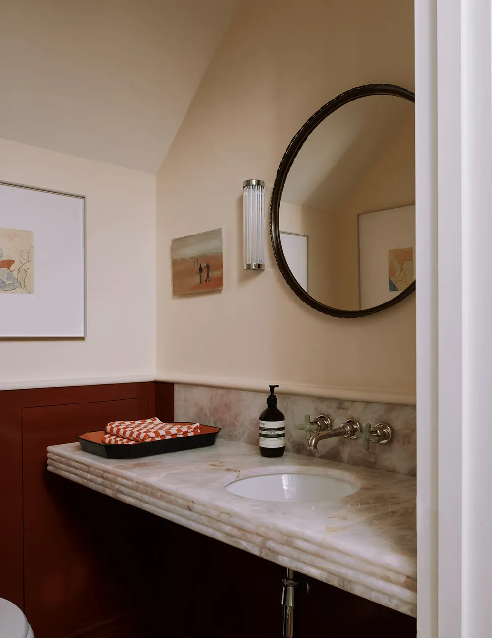 Spokojna elegancja i francuskie nuty w дизайне apartamentów w Londynie - Gallery image 21