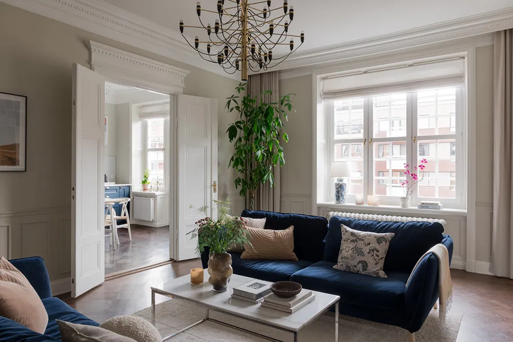 Красивые оттенки синего в дизайне элегантной квартиры в Стокгольме (93 кв. м) - Gallery image 8
