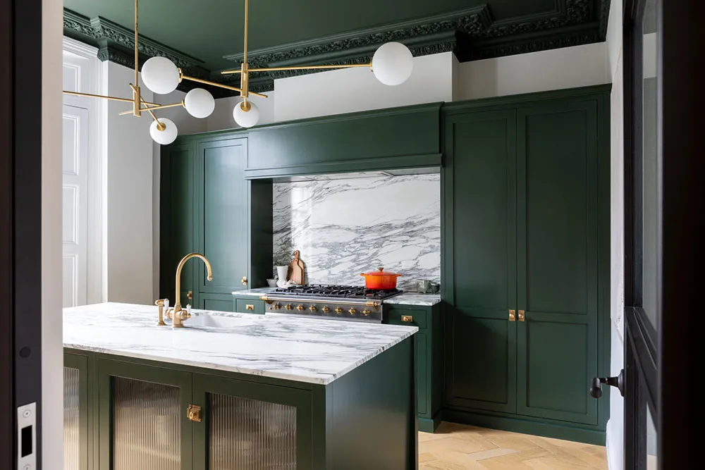 Лёгкие и элегантные интерьеры квартиры в прекрасном викторианском доме в Лондоне - Gallery image 6