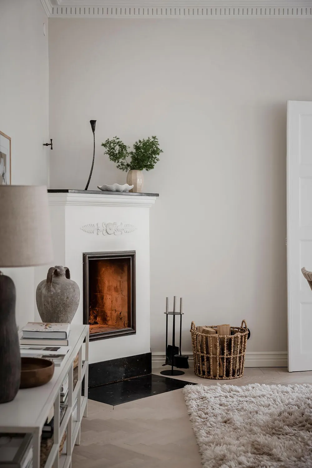 Cozy Warm Details in a Bright Scandinavian Interior (87 sq. m) - 19