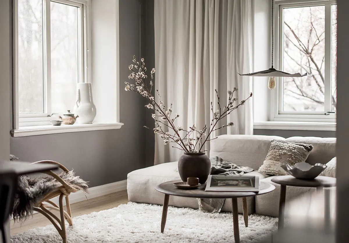 Gemütlicher grau-beige Interior mit Kamin in Göttingen (58 qm) - Gallery image 2