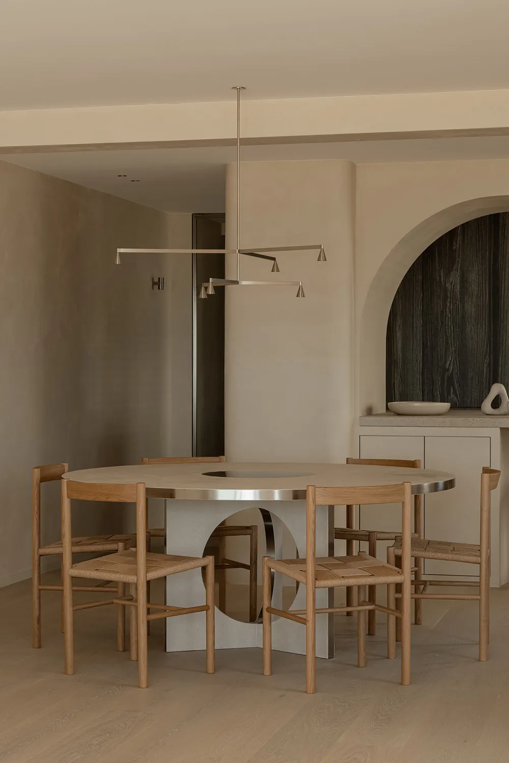 Minimailsm paisible sur la côte de la mer du Nord - Gallery image 6