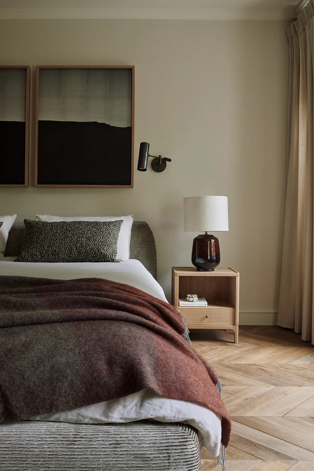 Spokojna elegancja i francuskie nuty w дизайне apartamentów w Londynie - Gallery image 9