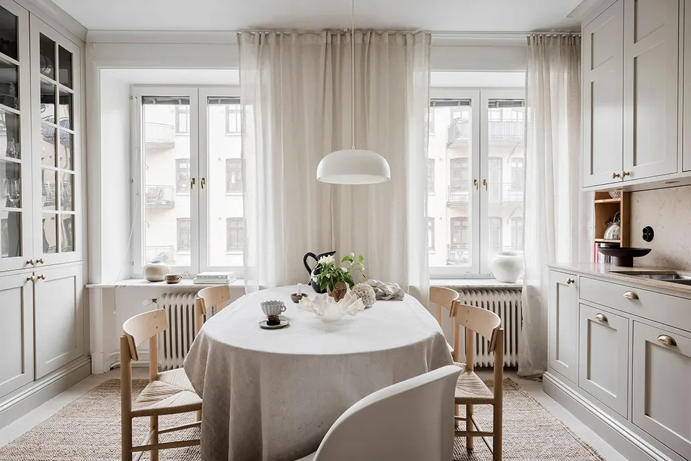 Cozy Warm Details in a Bright Scandinavian Interior (87 sq. m) - 5