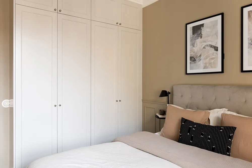 Красивые оттенки синего в дизайне элегантной квартиры в Стокгольме (93 кв. м) - Gallery image 32