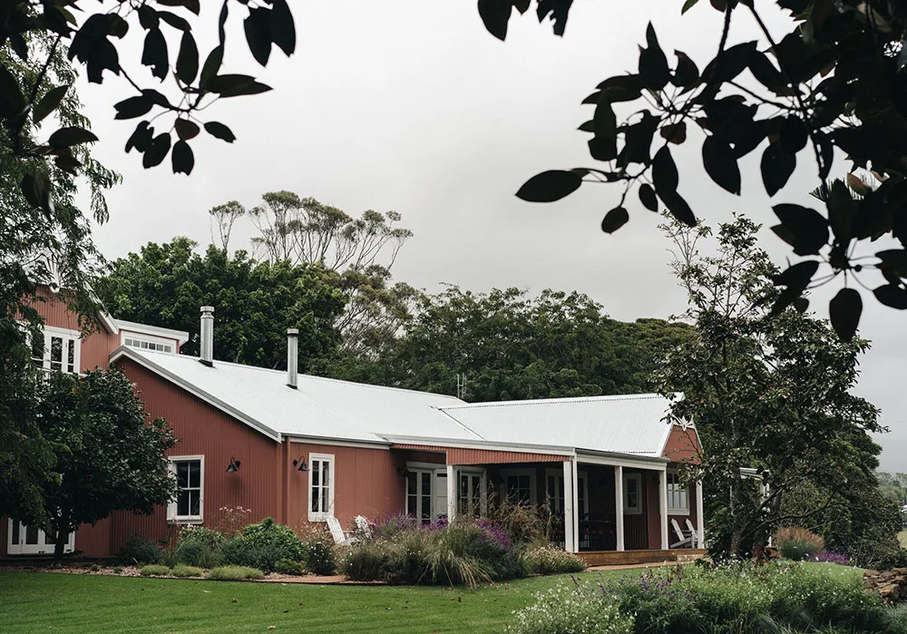 Красивые оттенки и винтаж в обновленном дизайне старинной фермы в Австралии - Gallery image 2