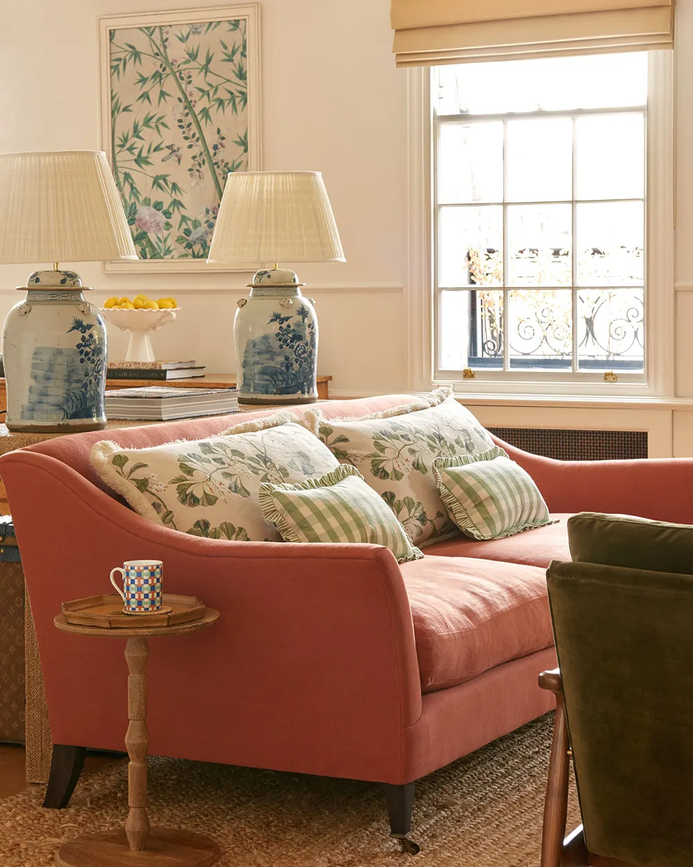 Szkoła fachowa w klasycznym angielskim designie: apartamenty w Londynie - Gallery image 5