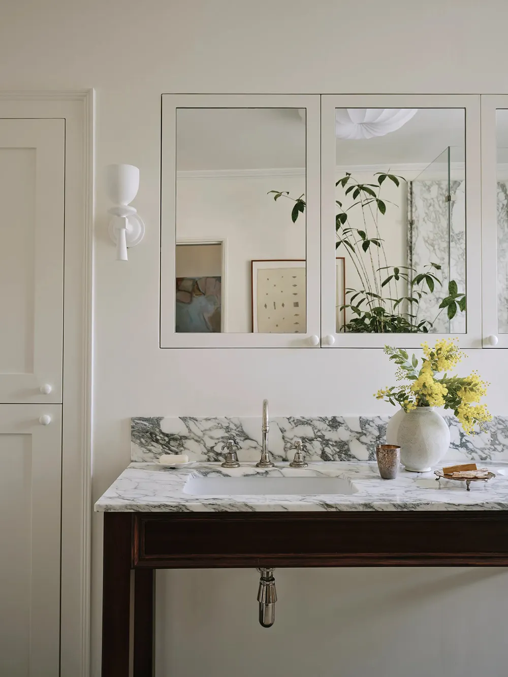 Intérieur cosy et légèrement romantique d'un taunhouse géorgien à Londres - Gallery image 17