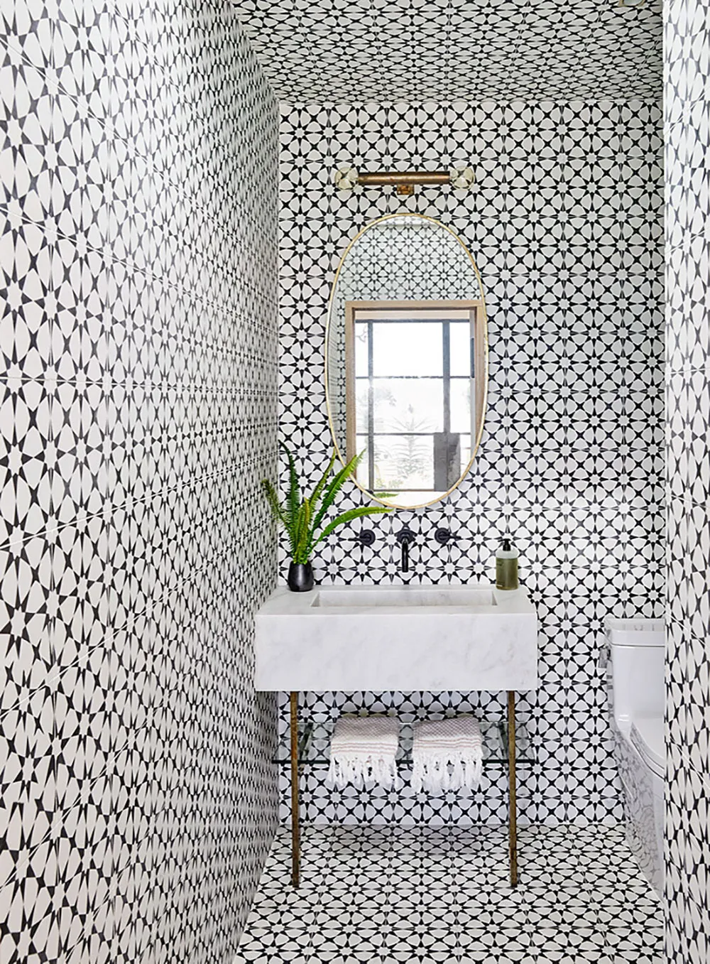 Heller moderner Haus in Malibu für Vater und Sohn - Gallery image 7