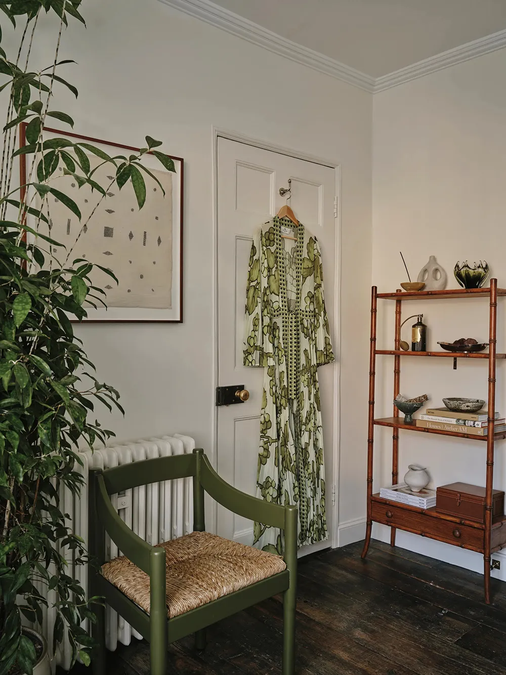 Intérieur cosy et légèrement romantique d'un taunhouse géorgien à Londres - Gallery image 19