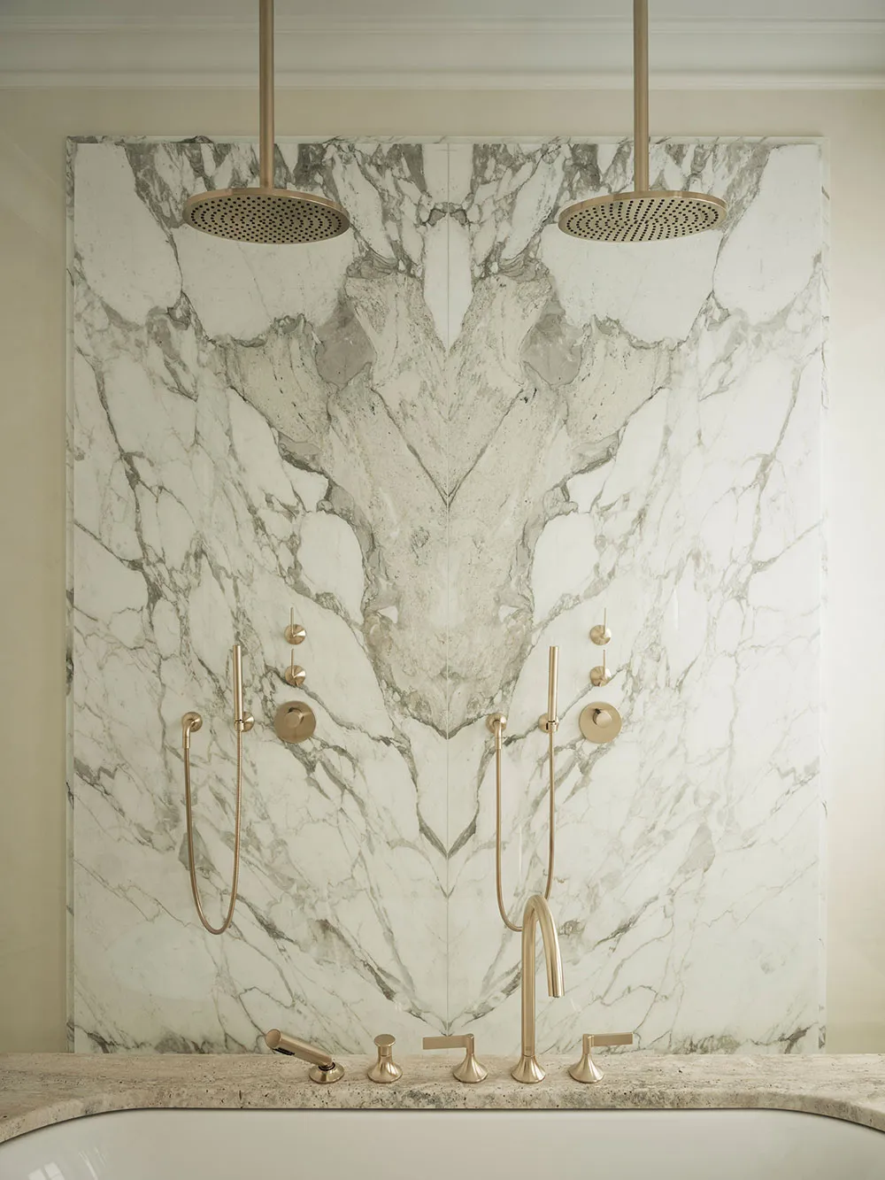 Sophisticated Modern Interior in a Historic House in Central Stockholm - Gallery image 15