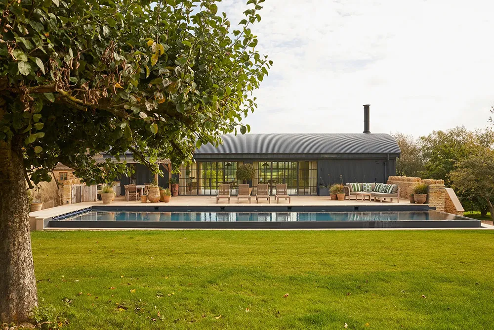 Abundance of Wood and Cozy Decor: Beautiful Restoration of a Historic Farmhouse in England - Gallery image 9