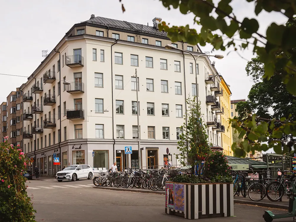 Маленькая квартира-студия с мягким интерьером (24 кв. м) - Gallery image 15