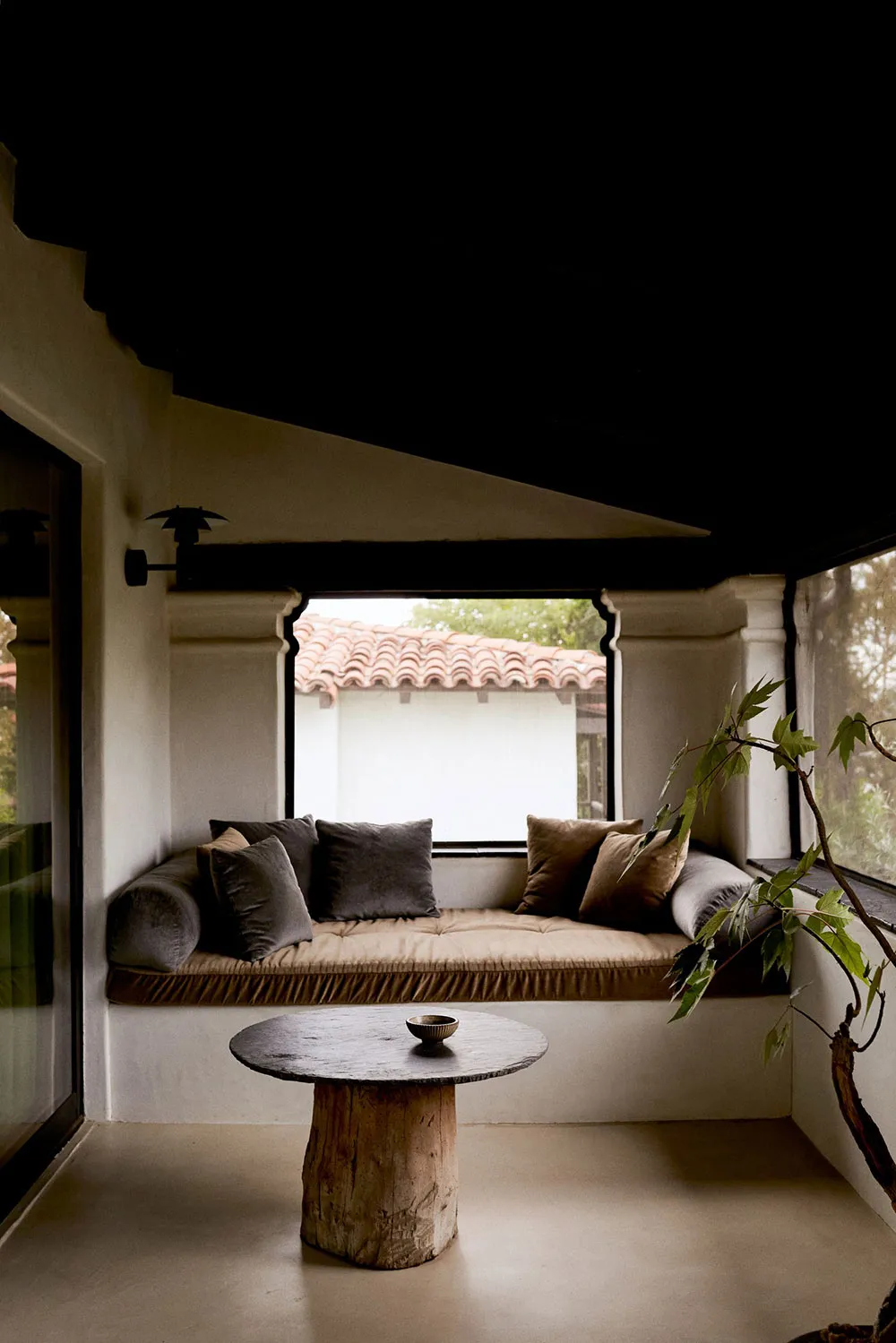 Warmes und ästhetisches Interior eines Antiquitätenhändlers in Los Angeles - Gallery image 11