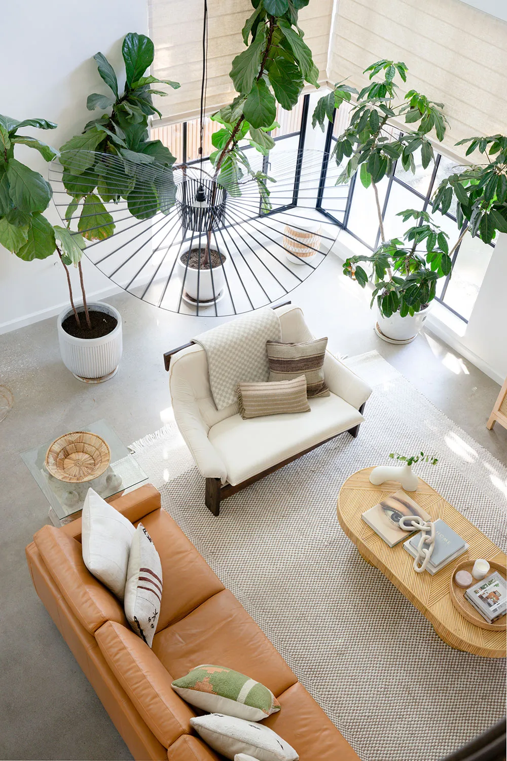 Intérieurs lumineux et chaleureux dans le style industriel à Austin - Gallery image 20