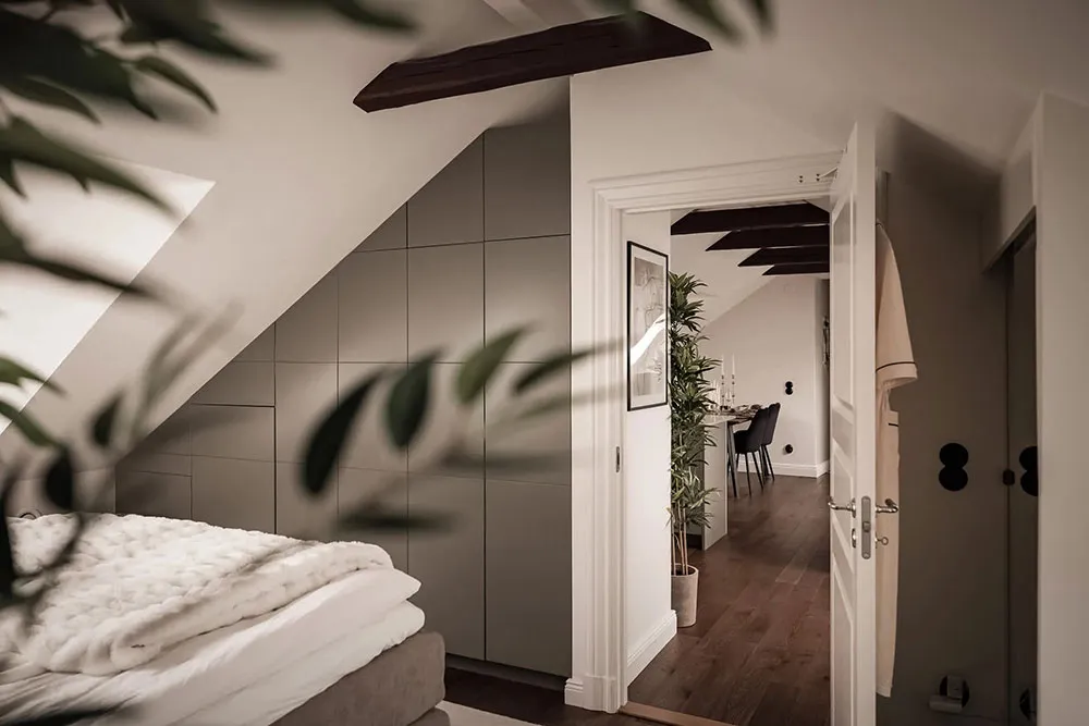 Nowoczesna mansarda w spokojnej gamie kolorów (78 m²) - Gallery image 20