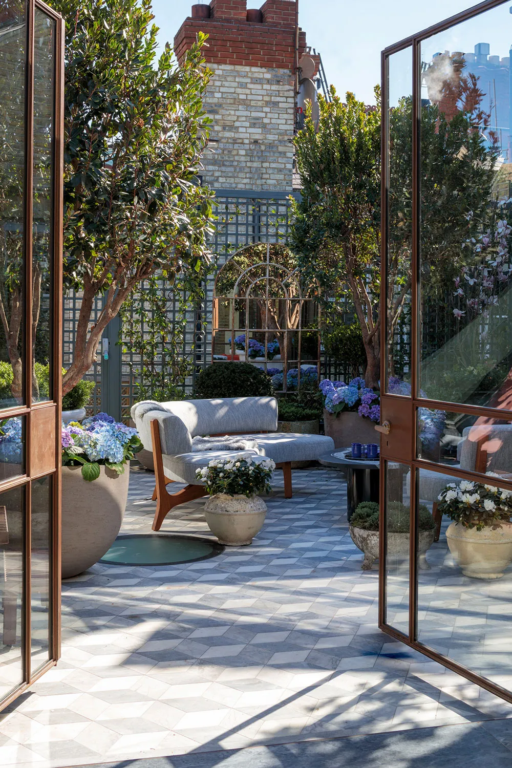 Stylowy penthouse w Londynie z wygodnym ogródkiem na dachu - Gallery image 5