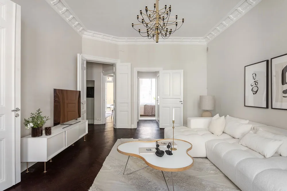 Темний під і біла меблі: квартира в Стокгольмі (90 кв. м) - Gallery image 3