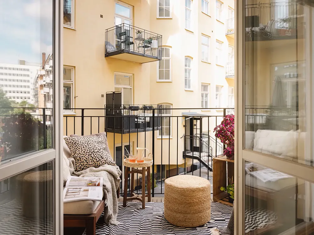 Маленькая квартира-студия с мягким интерьером (24 кв. м) - Gallery image 2