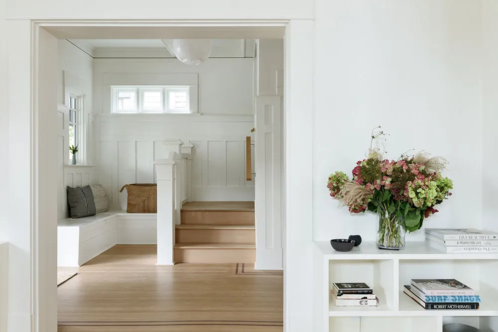 Bright and Cozy Country Cottage in Canada - Gallery image 12