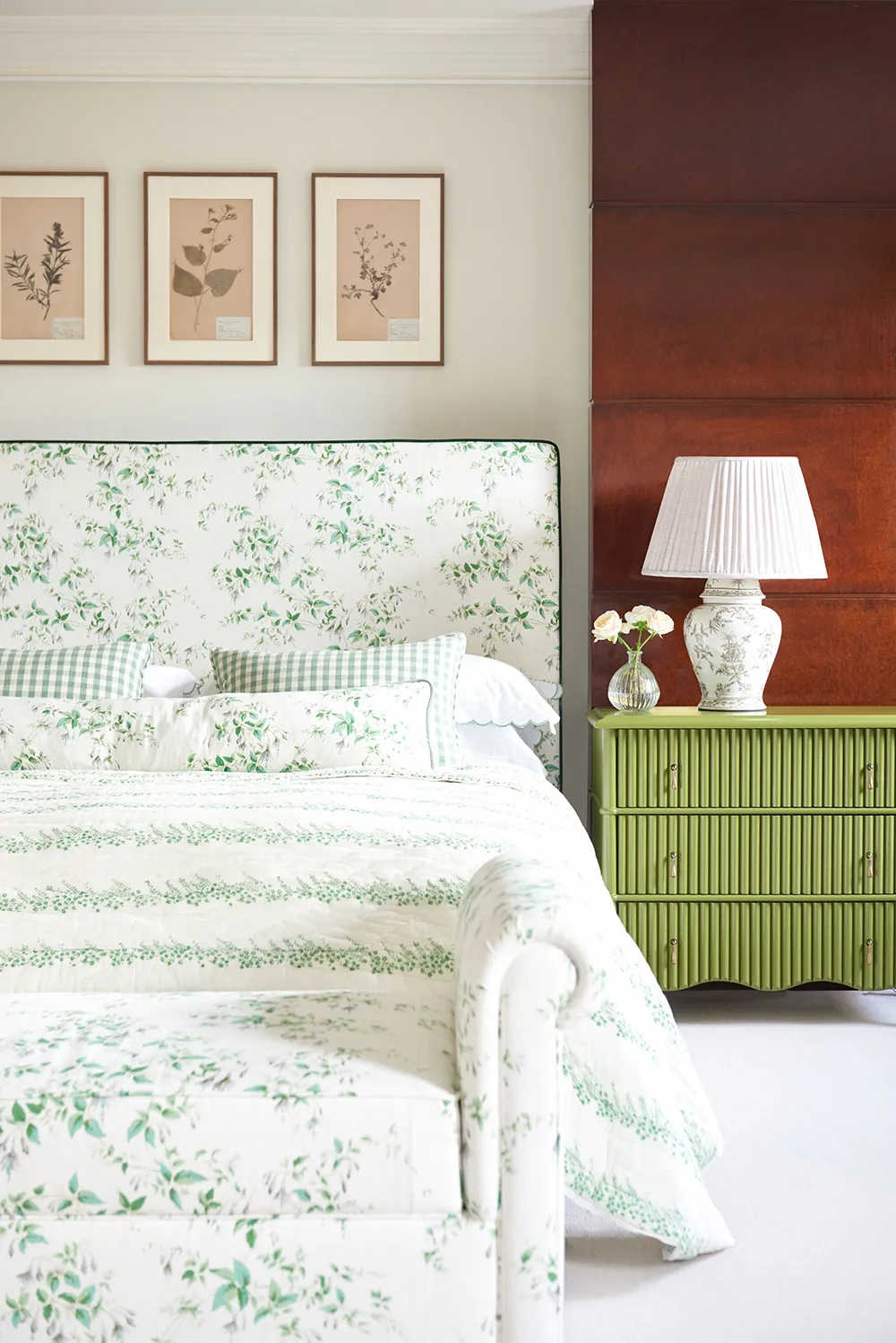 Szkoła fachowa w klasycznym angielskim designie: apartamenty w Londynie - Gallery image 10