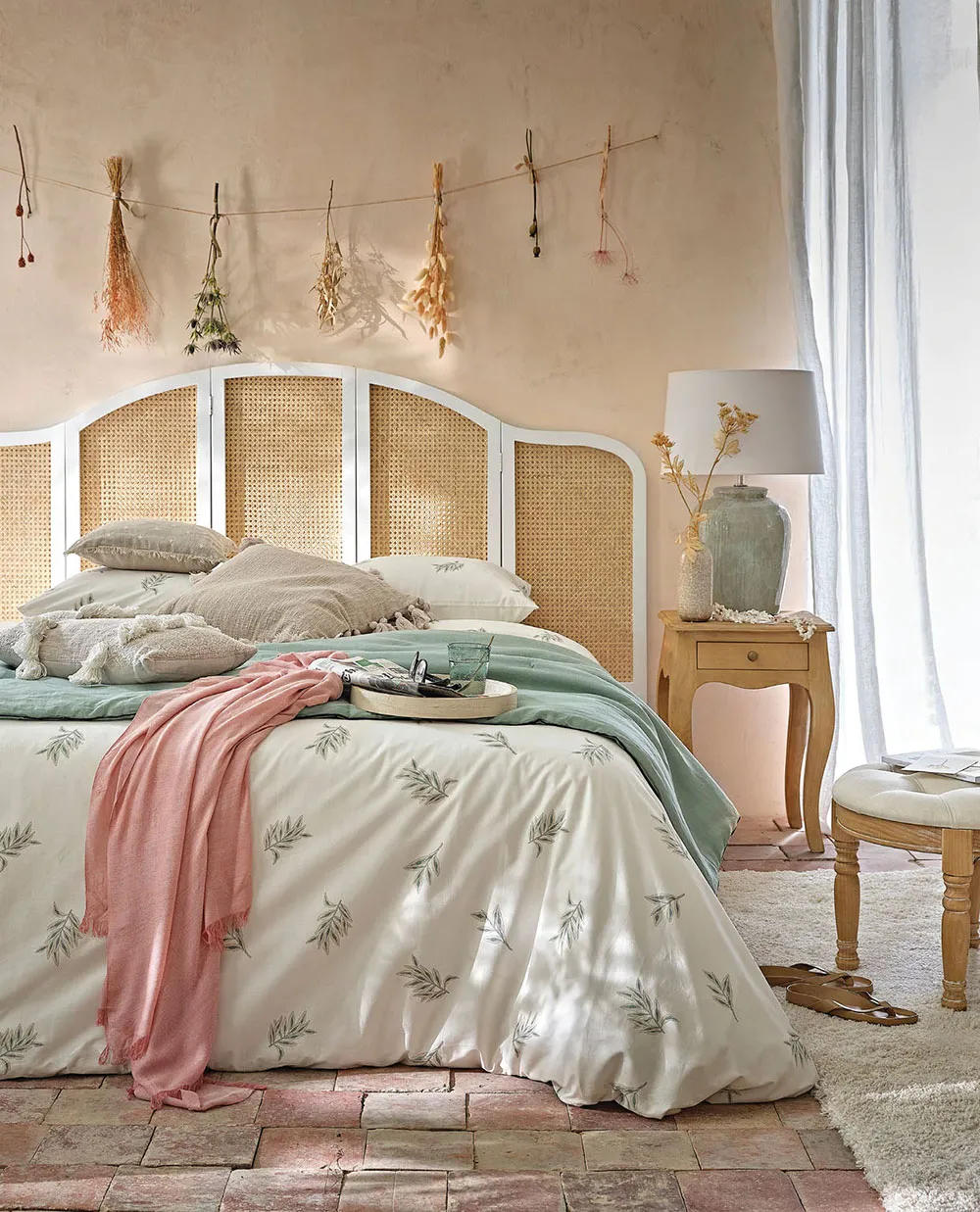 Intérieurs éclatants de la collection Automne 2023 du fabricant français Maisons du Monde - Gallery image 26