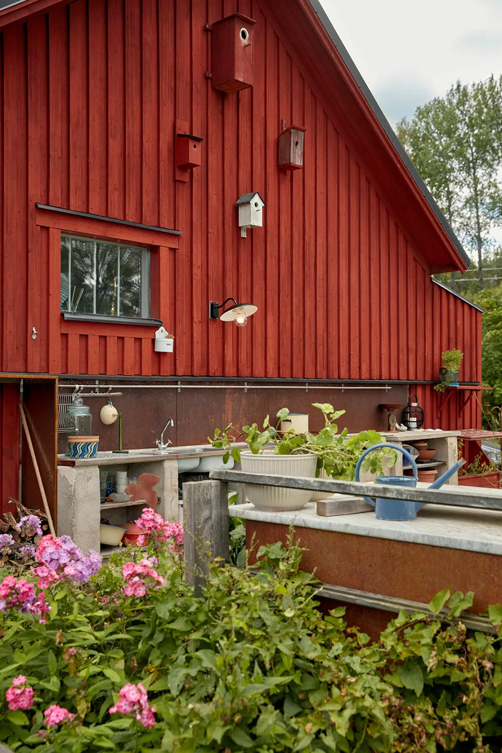 Una casa de campo brillante y acogedora de un periodista en Suecia - Gallery image 12