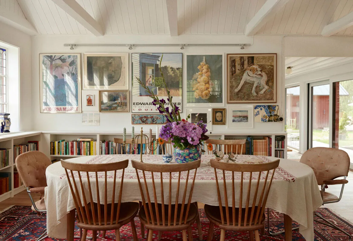 Una casa de campo brillante y acogedora de un periodista en Suecia - Gallery image 2