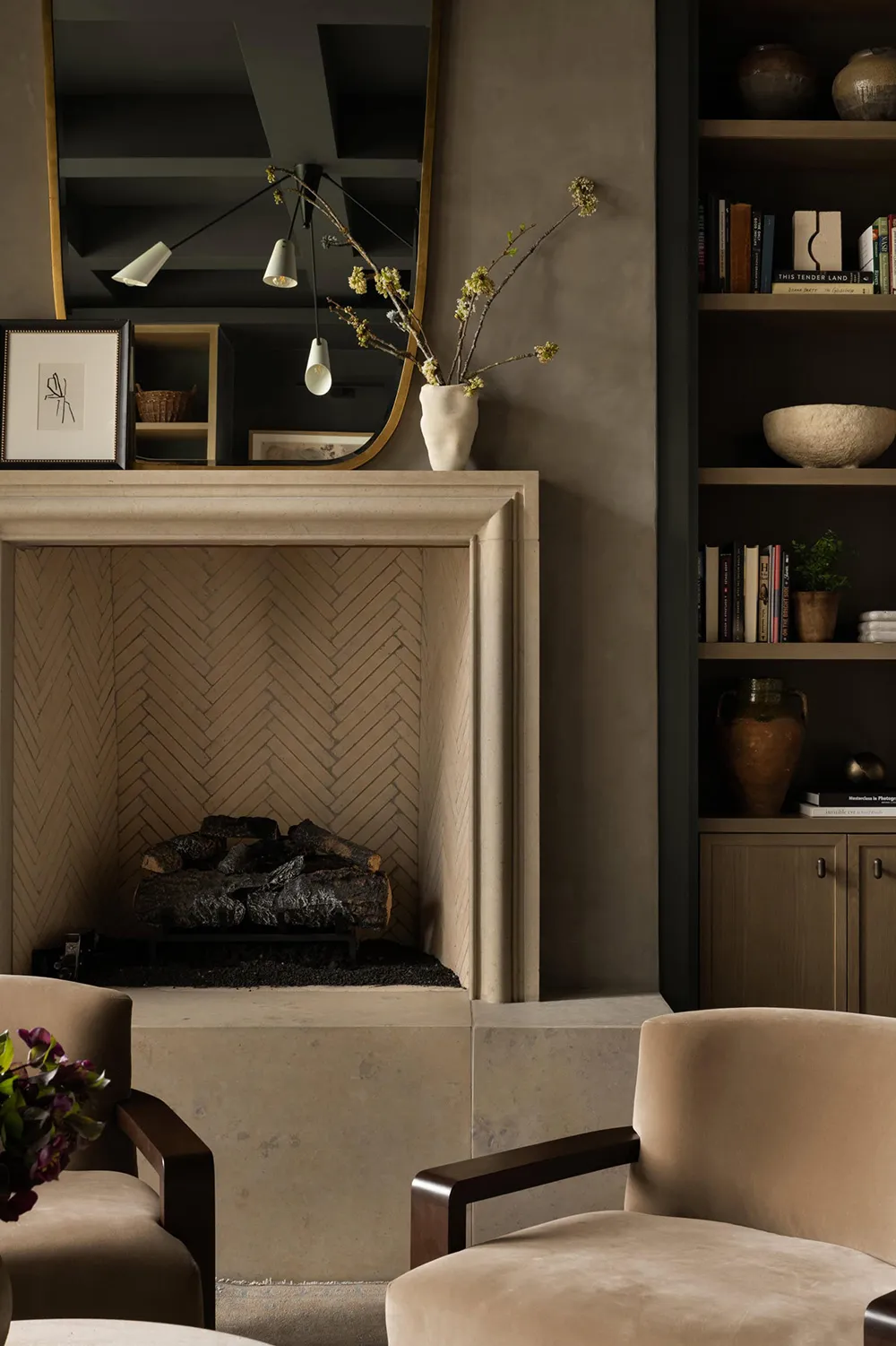 Agradable mezcla del estilo tradicional y moderno en el diseño de casas en Texas - Gallery image 17